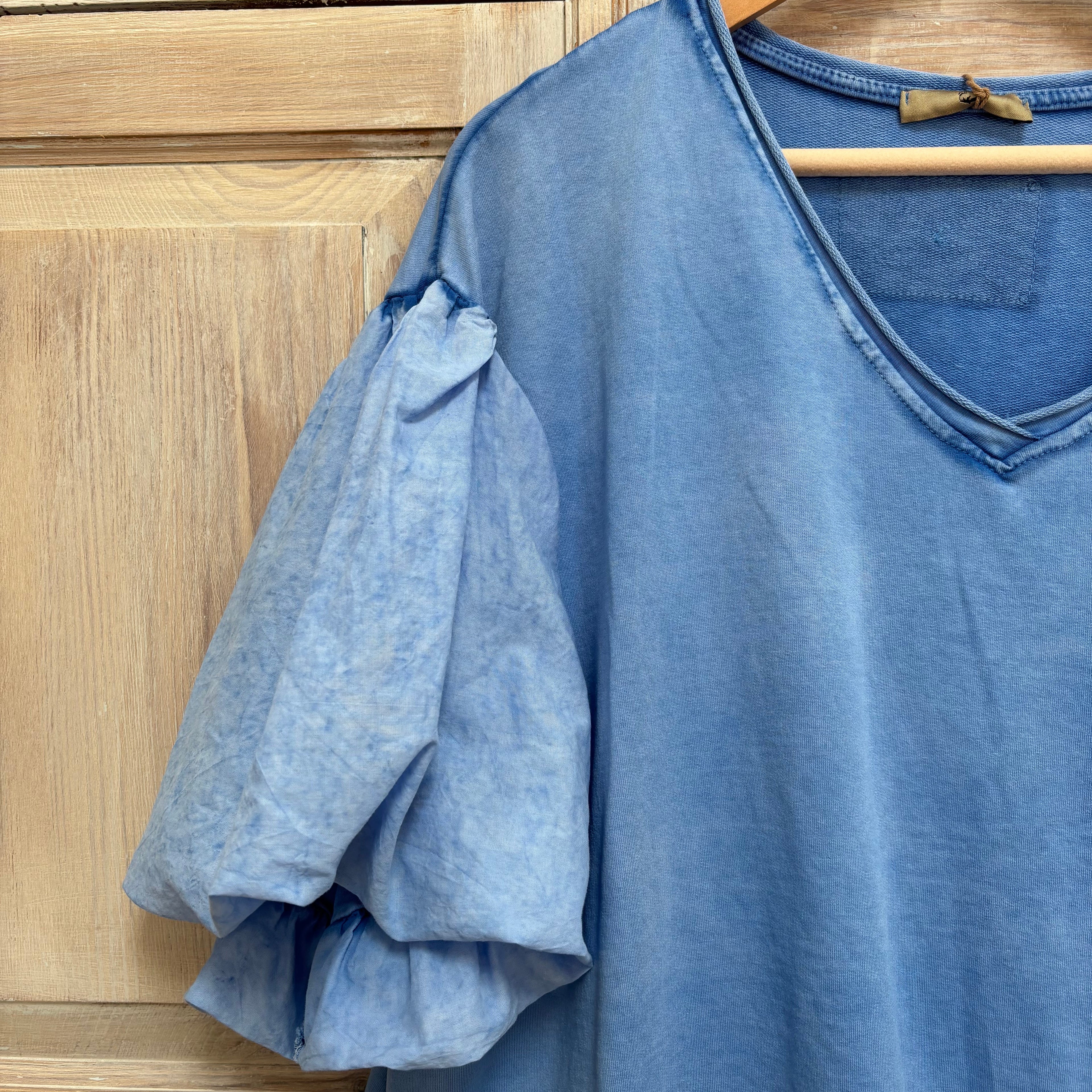 Puff sleeve sweatshirt