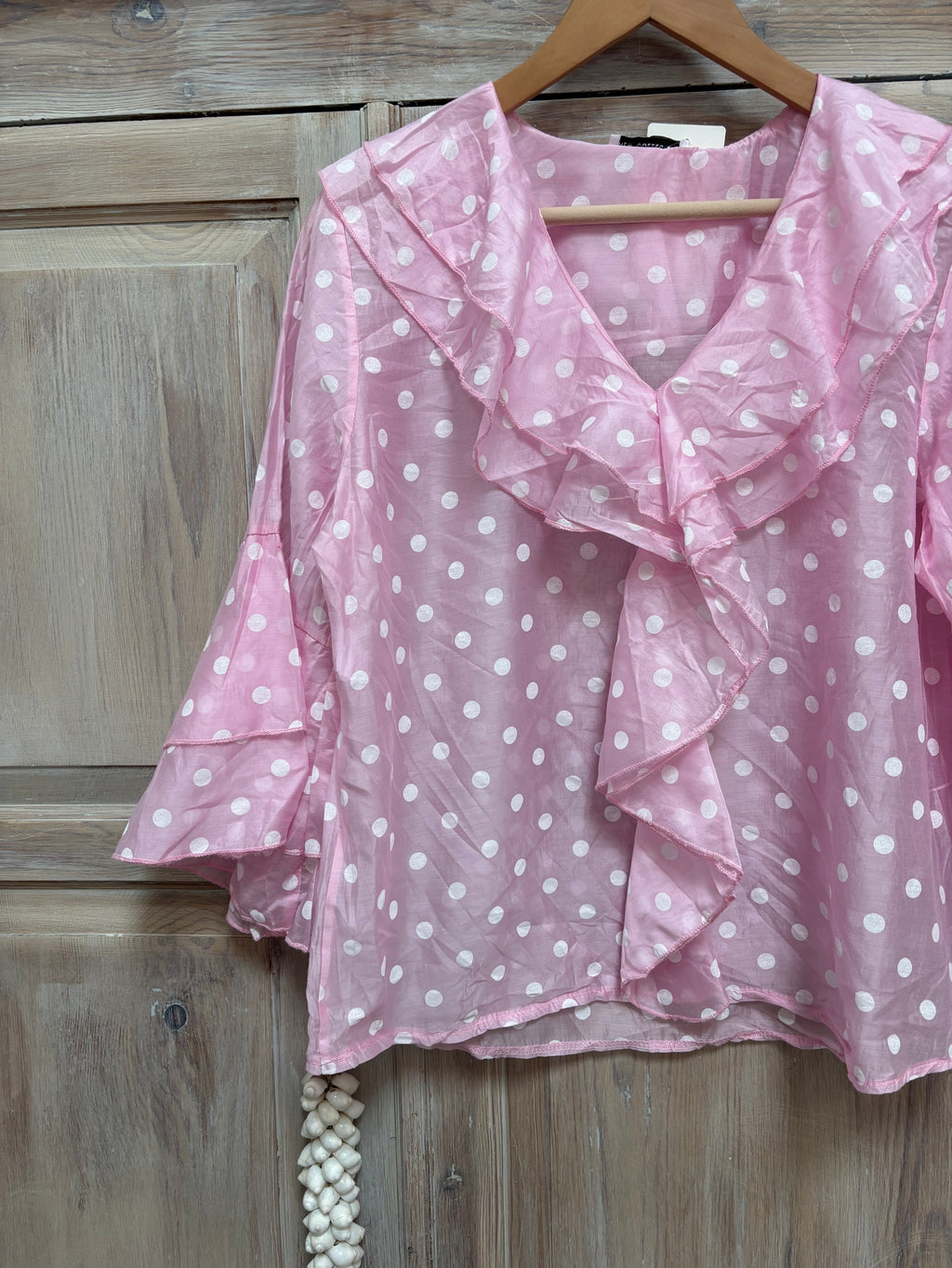 Spotty frill top